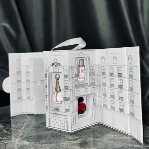 DIOR迪奥 城堡Q版香水小样五件套#真我#韵淡#悦之欢#花漾#芭伊颂赤焰-赠礼袋 香港直邮 商品图4