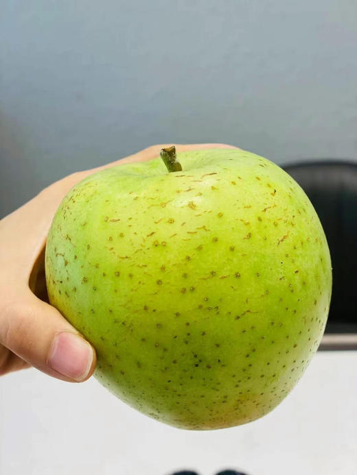 【进口】日本*王林苹果，脚步到不了的地方，舌尖可以丈量，吃过这个其他苹果就差点意思。 商品图1