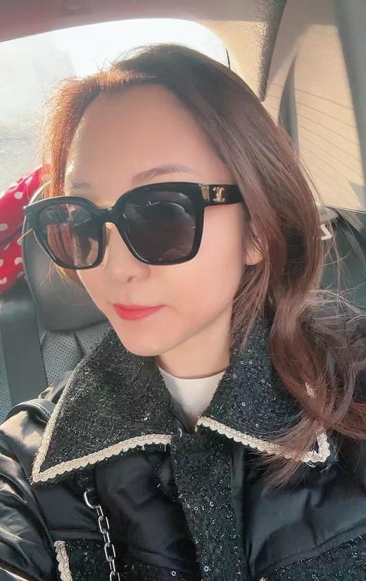 QT83-CELINE赛琳 图案装饰 醋酸酯 长方形 太阳眼镜 女款 白色（QT*JH）夏季专享 商品图6