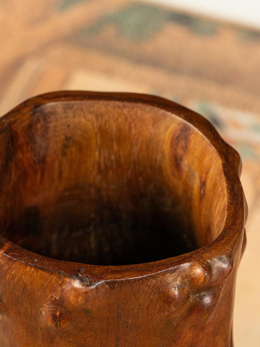 清	黄花梨树瘤笔筒 商品图2