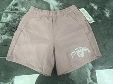 瑕疵"Lululemon/露露乐蒙 Scuba 女士夏季宽松7""中腰绣标加绒休闲短裤"