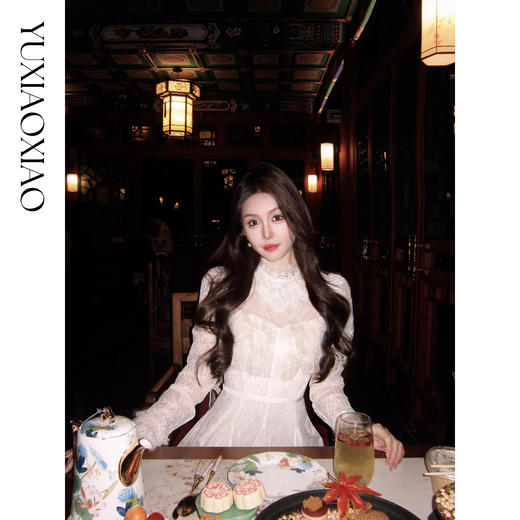 余潇潇【天使月光】法式浪漫蕾丝拼接薄纱花边立领仙气连衣裙&上衣 商品图2