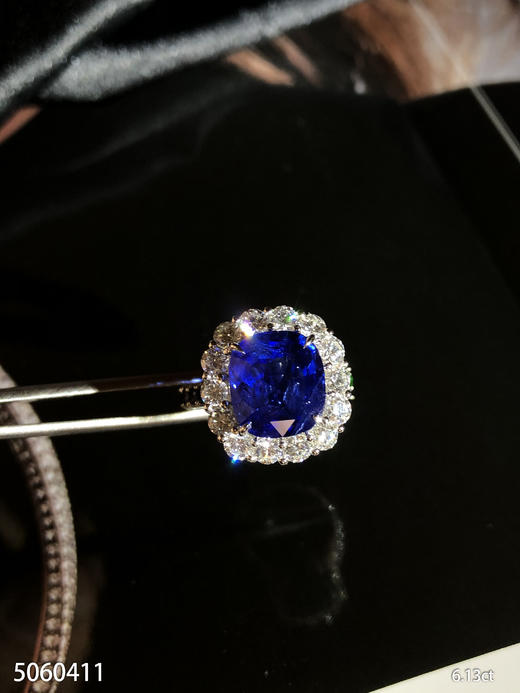 6.13ct斯里兰卡蓝宝石戒指【5060411】具体价格微信咨询 商品图5