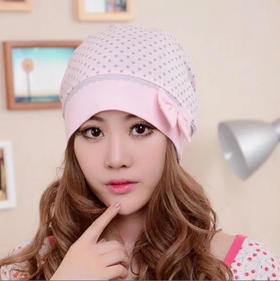 【月子帽】韩版时尚妈咪粉色圆点套头月子帽蝴蝶结防头风孕妇帽 *1个