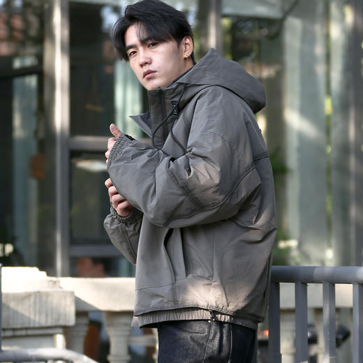 DRONKOO 2025 连帽骨位擦色户外风短款中厚羽绒服 商品图3