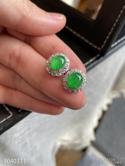 5040311，蛋面耳钉。具体价格微信咨询 商品图2