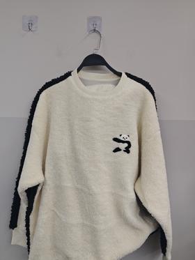 GM家居服 129.9元 男女同款功夫熊猫家居套装  (线上线下同时在售不保证有货，活动款不退不换介意勿拍) 630927-TY