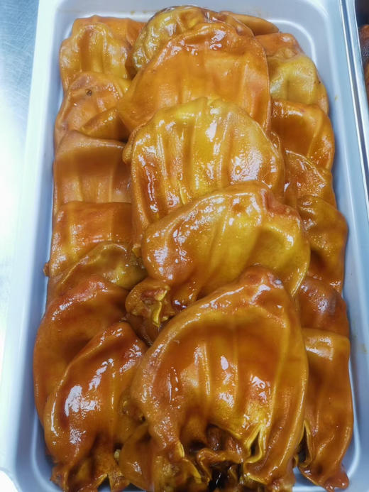 兰飞酱猪蹄，让你一口爱上的美味，兰飞师傅祖上为宫廷御厨   老汤秘方代代相传至今  猪蹄会经过十三道工艺，用三十多味天然草本香料六小时熬制而成！吃起来软烂、香滑，满满的胶原蛋白！ 商品图8