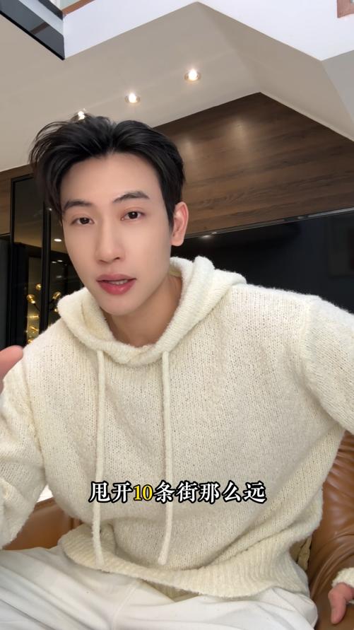 72566SDSA男士秋冬新款痞帅男装简约纯色慵懒风抽绳连帽毛衣百搭针织衫 商品图0