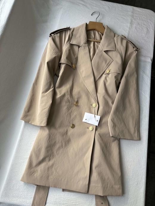 贝壳三 英伦风双排扣复古宽松风衣腰带收腰显瘦短款外套C110819 商品图3