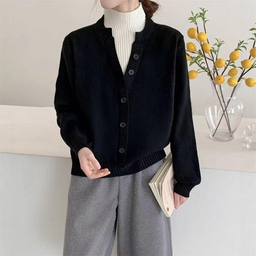 时尚拼色假两件高领毛衣！2025女装秋冬新款宽松套头针织衫阔腿裤两件套！ 商品图1