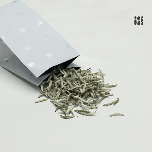 杏雨梨花 福鼎白茶特级白毫银针2025年新茶散茶茶叶300g 商品图2