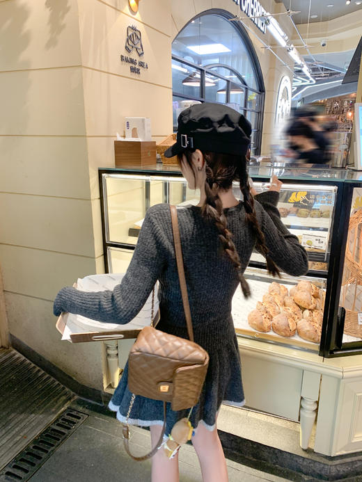 【129元任选2件】现货！深灰色假两件V领上衣 or 半裙 商品图13