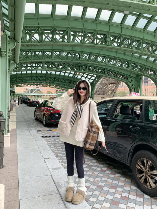 <曾小咸推荐> 现货秒杀！微信超特价！白色圆领长袖t恤（带披肩帽）日常179.99 立减90 秒杀89.99！ 商品图12