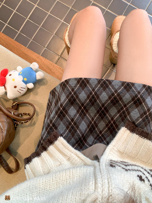 <曾小咸推荐> 现货秒杀！微信超特价！杏色撞咖色连帽毛衣 日常218.88 立减118.89 秒杀99.99！ 商品图11