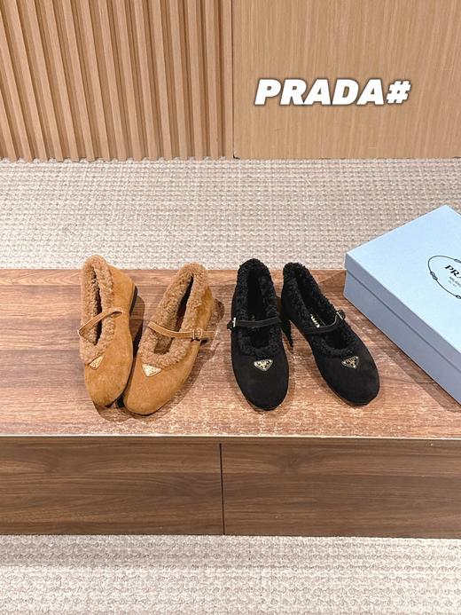 普拉达 秋冬新款毛毛鞋玛丽珍平底鞋（DBG） 商品图1
