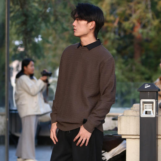 DRONKOO 2025 衬衫领小格肌理下摆皮标假两件中厚毛衣 商品图3