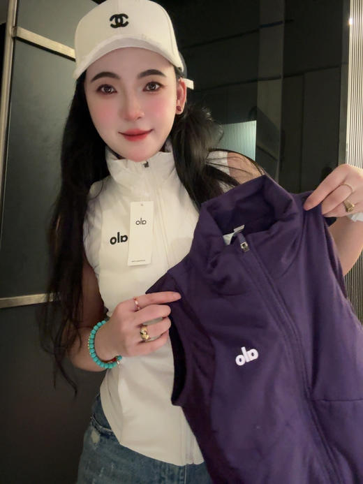 a*l*o蚂蚁腰棉服小马甲(蕾姐上身XS） 商品图3