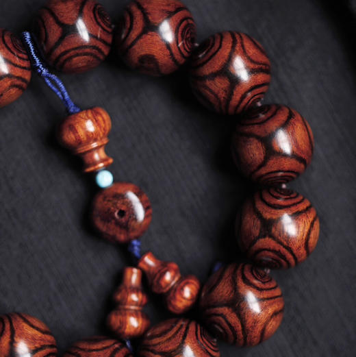 【青山特惠】1.8*13颗 海黄 对眼手串  h0107 商品图1