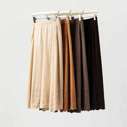 老粉指定要！镂空羊绒半身裙 女百褶裙 冬季百搭的A字羊绒裙 商品图2