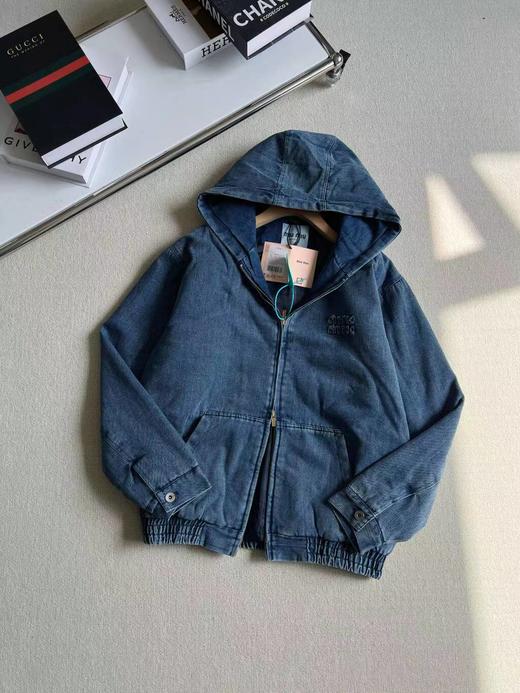 D110934新款贴布徽标字母水洗蓝男女情侣款牛仔连帽棉服 商品图4