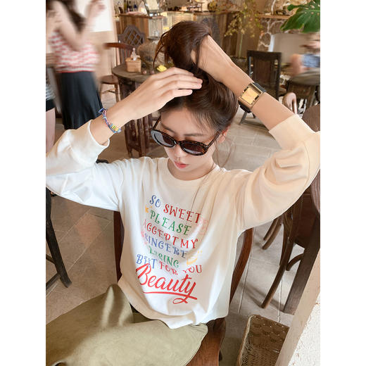 <曾小咸推荐> 现货秒杀！微信超特价！字母打底衫 日常129.99 立减50 秒杀79.99！！绿色半身长裙 秒杀79.99！ 商品图4