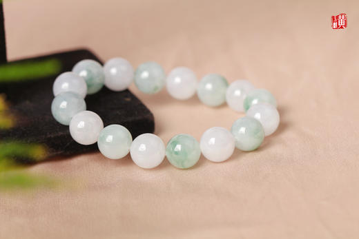 天然翡翠手串   珠径：11.8mm 商品图3