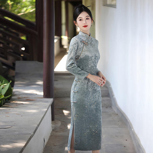 手工盘扣年轻款牛奶丝提花，显瘦长款立领新中式旗袍MLS7219 商品图4