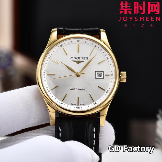 【新款大号40mm】浪琴名匠3点历系列 男士腕表
机芯：进口西铁城 商品图0