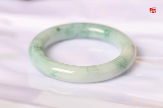 天然翡翠手镯 圈口：55mm 商品图5