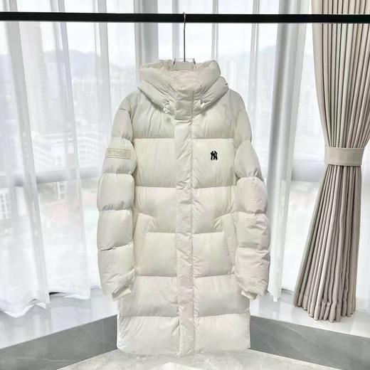 D110930纽扣小标刺绣LOGO/长款加厚羽绒服男女款 商品图0
