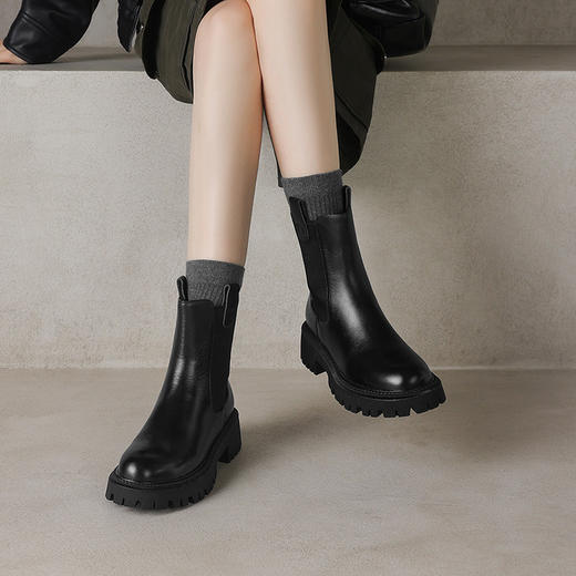 【预售5天】英伦风厚底切尔西短靴女烟筒靴秋冬新款圆头粗跟弹力马丁靴KYD&ZY2840 商品图2