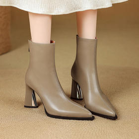 【预售5天】秋冬新款真皮高跟马丁靴女尖头粗跟气质短靴子百搭加绒时装靴SLLK&sl-7980