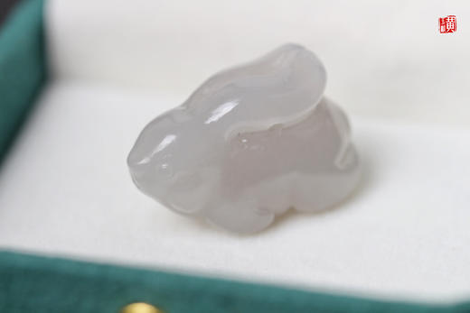 和田烟青玉【玉兔】吊坠 商品图0