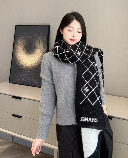 香奈儿 25A满天星双面双色提花围巾披肩（DSX） 商品图0