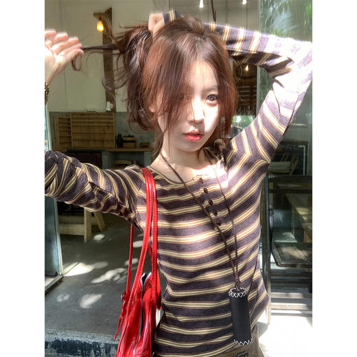 <曾小咸推荐>条纹亨利领T恤半身裙 商品图1