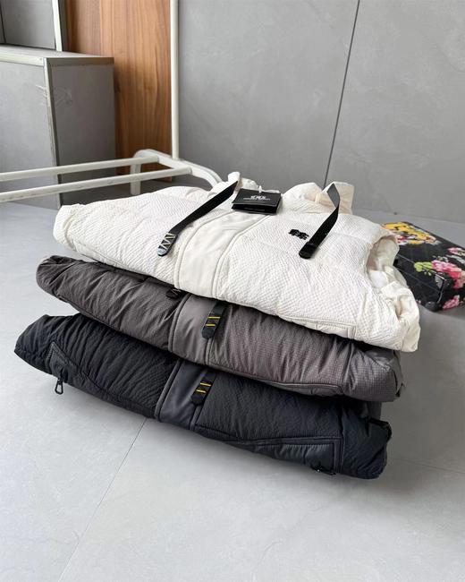 D110906连帽休闲户外男女款时尚百搭棉服无袖马甲 商品图5