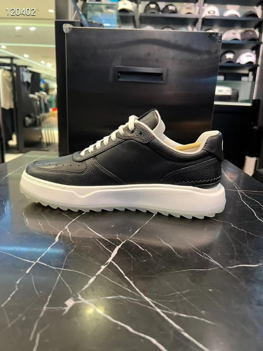 韩单PXG 可汗联名款新款高尔夫休闲男皮鞋，鞋底带钉防滑，材料：头层牛皮，所有材料客供订制，
黑色。白色
码数:40-41-42-43-44 商品图2