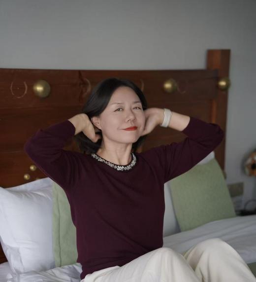 名媛精致特调浪漫穿珠领随身超细美丽诺羊毛衫打底衫 商品图4