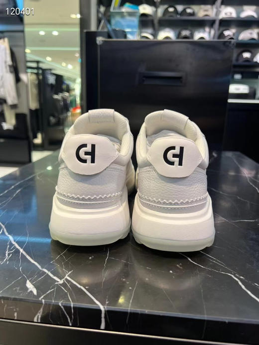 韩单PXG 可汗联名款新款高尔夫休闲男皮鞋，鞋底带钉防滑，材料：头层牛皮，所有材料客供订制，
黑色。白色
码数:40-41-42-43-44 商品图13