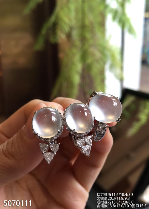 玻璃种蛋面套装【5070111】具体价格微信咨询 商品图2