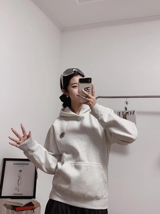 D110931秋冬连帽金属马蹄扣加绒卫衣男女同款 商品图7