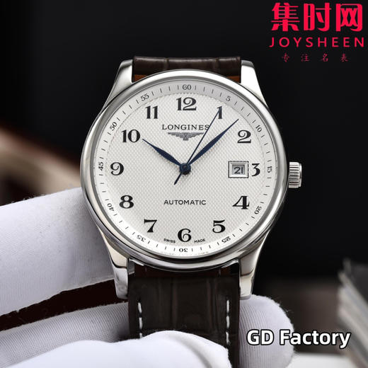 【新款大号40mm】浪琴名匠3点历系列 男士腕表
机芯：进口西铁城 商品图0