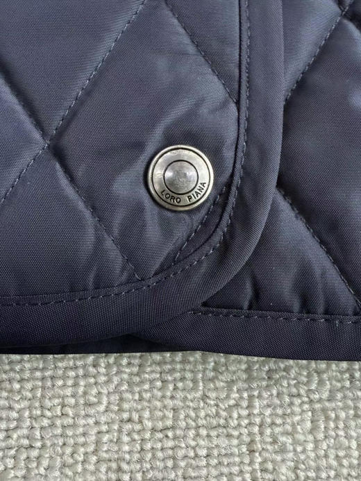 LP 羊绒领 经典菱格棉服。米色。深蓝色自己备注号码颜色 商品图8