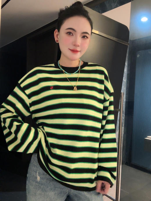 Sh＆ort Sent＆ence 撞色条纹圆领套头宽松长袖针织衫 （蕾姐上身S） 商品图7