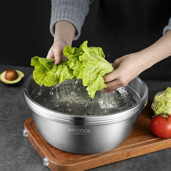 美厨（maxcook）304不锈钢盆筛2件套 30cm加厚大号洗菜盆 米筛味斗套装MCWA1167 /厨具 /厨房储物 /料理盆 商品图1