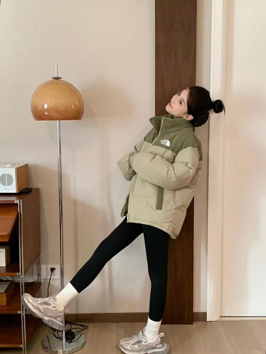 【小北家情侣款拼接棉服】双倍保暖抗风 内里整个都是棉 袖口和下摆都做了防风设计，正儿八经的棉服-YOEO 商品图12