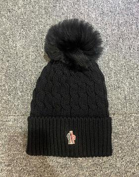 女款毛毛球羊毛帽he018