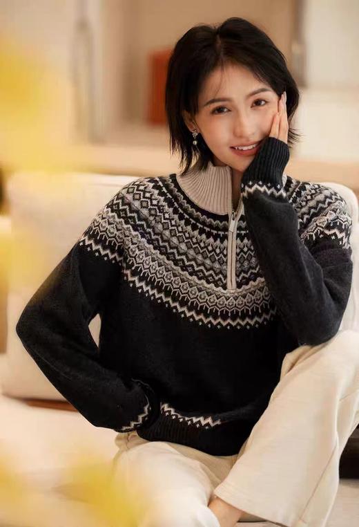 禾家同款冬日恋歌费尔岛羊毛混纺毛衣洋气提花半拉领率性毛衫 商品图10