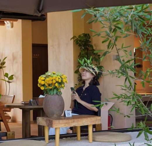 哥弟同款V领POLO金扣通勤也温柔坑条桑蚕丝超细羊毛衫 商品图5